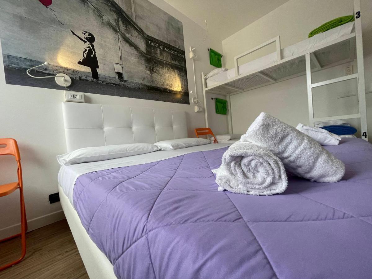 Lake Garda Hostel Salò Eksteriør billede