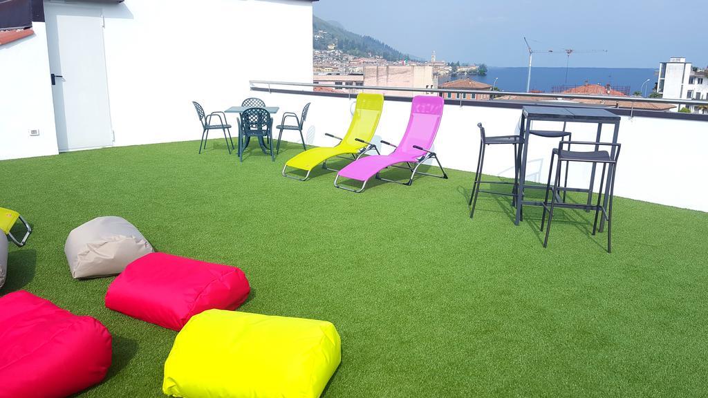 Lake Garda Hostel Salò Eksteriør billede